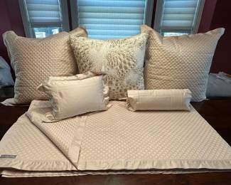 003 YVES DELORME French Bedding Queen