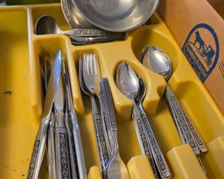 Vintage ONEIDA stainless: MIDNIGHT 