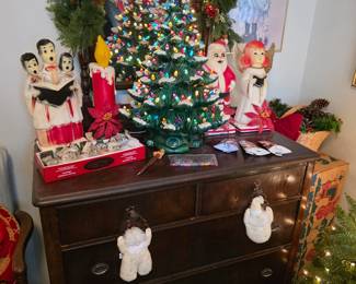 Beautiful antique Dresser!