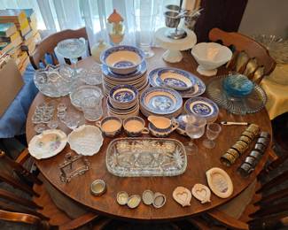 NOT FOR SALE! Round dining table and Chairs. Items on Table are for Sale!