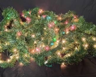 Lighted Christmas Garland