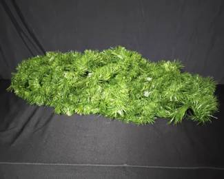 Great Green Garland