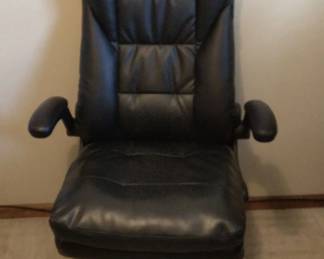 Hbada Brand Adjustable Executive Office Chair Faux Leather