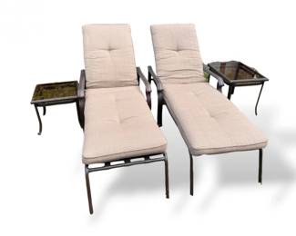 103 ColemanPatioRecliningLoungeChairsGlassSideTables