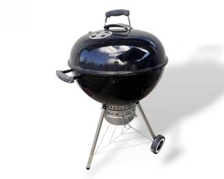 102 WeberKettleCharcoalGrillwThermometerLidRollingBase