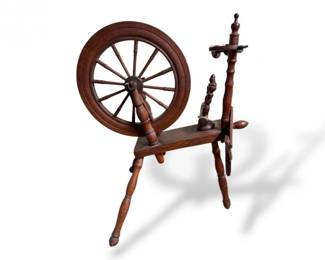 94 AntiqueWoodSpinningWheelwDarkStainedFinish