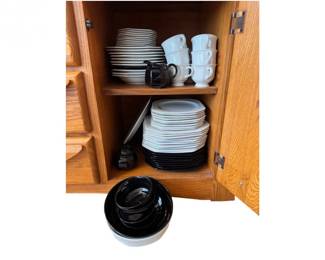 91 MikasaJapanVintageBlackWhiteChinaSetPlatesBowlsCups