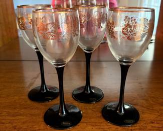 	#58		MCM Röckling (Germany) set of 4 wine glasses with gold and black stems	 $ 26.00 																							