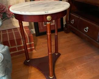 	#12		Powell tripod mahogany plant stand with marble top (18 x 25)	 $ 75.00 																							