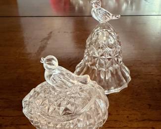 	#53		West Germany Hofbauer “Byrdes” 4 piece lot including egg ring box with bird lid (2.5" x 3"), bird bell (4" x 3"), vanity box with bird lid, and vanity pedestal with bird lid.	 $ 35.00 																							