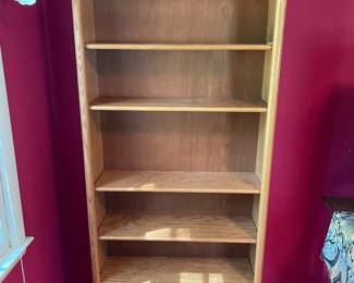 	#30		Oak bookshelf, (6) shelves (63 x 19 x 80 approx.)	 $ 75.00 																							