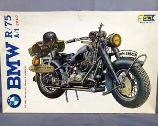 ESCI 1/9 BMW R/75 A/1 Solo Motorcycle Model Kit