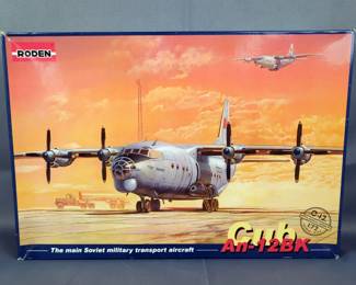 Soviet Cub An-12BK 1:72 Scale Model Plane Kit