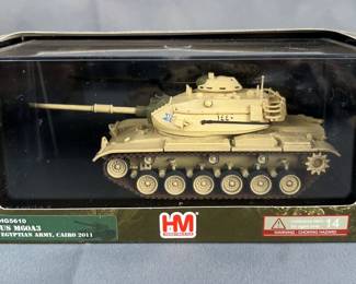 Hobbymaster M60A3 Patton Tank, Easy Model Ground Armor British Challenger II Tank And Modelcollect Russian Army T-90 MBT, Camoflage Tank, All 1:72 Scale