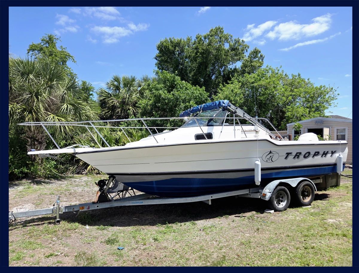1994 23 Ft. Bayliner Trophy Boat with Motor and Trailer. Email for an Appointment! The Great Boat is Available for Pre-Sale