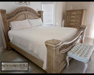 Wynwood Flexsteel KIng Bed, Chest of Drawers and Cushioned Bench