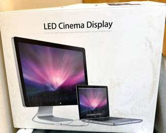 Apple 24” LED Cinema Display screen original box