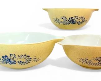 Vintage Pyrex Cinderella Mixing Bowls 4qt, 2.5qt,  1.5qt