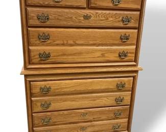 Oak Drawer Chest