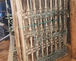 ANTIQUE WROTH IRON 1800'S
