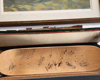 BOAT & SIGN SKATEBOARD