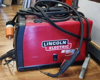 LINCOLN WELDER