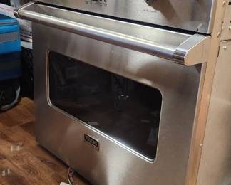 VIKING COMMERCIAL OVEN *HIGN END*