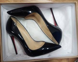 Christian Louboutin 36.5