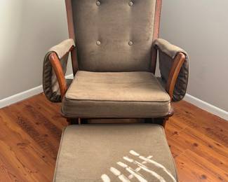 Rocking Chair w/ottoman