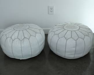 Modern floor poufs