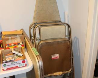 Card table and chair set