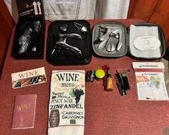 Various wine bar tools