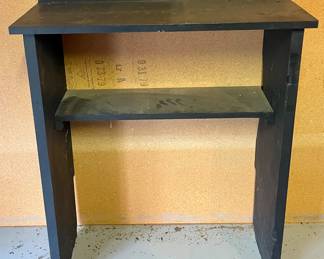 NARROW HUTCH/TABLE