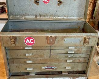 VINTAGE CRAFTSMAN TOOLBOX