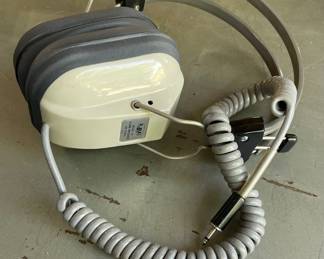 Vintage Lafayette LRE Model 8X Over-ear Studio Monitor Headphones -Japan - late 1960s - early 1970s