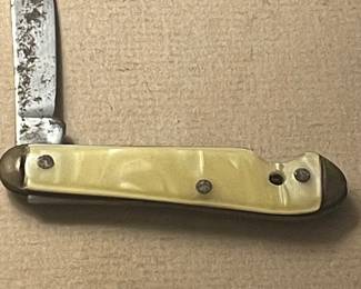 VINTAGE/ANTIQUE POCKET KNIFE
