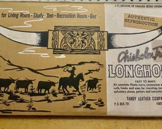 VINTAGE TANDY LEATHER COMPANY CHISHOLM TRAIL LONGHORNS