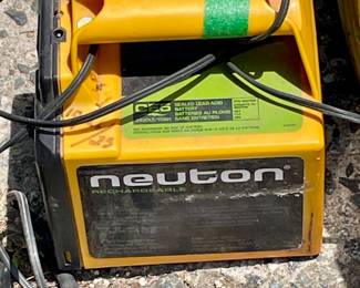 NEUTON BATTERY TRIM MOWER
