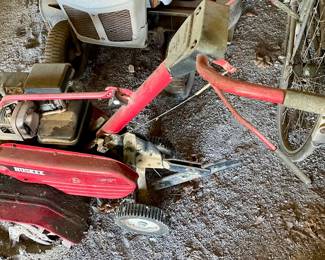 VINTAGE HUSKEE TILLER  -  AS/IS