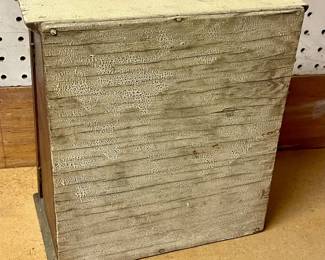 ANTIQUE COUNTER-TOP DISPLAY