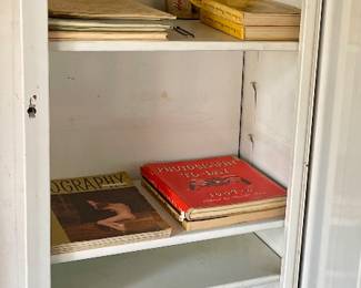 VINTAGE METAL CABINET