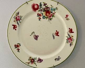 DECORATIVE PLATE