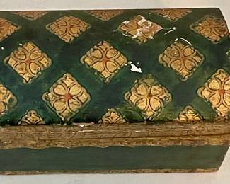 GILT WOODEN BOX