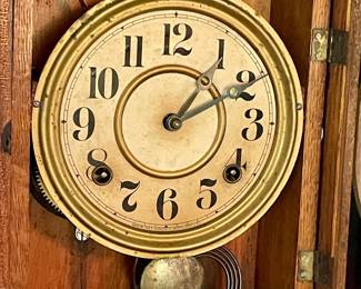 ANTIQUE CLOCK - INGRAHAM