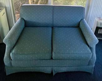 LOVESEAT SLEEPER