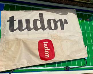 VINTAGE 60s/70s TUDOR NFL NATIONAL CONFERENCE ELECTRIC FOOTBALL GAME