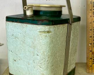 ANTIQUE CRESTLINE (COLEMAN) COOLER