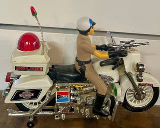 VINTAGE 1/6 SCALE MOTOR CYCLE POLICE JUMBO CYCLE
