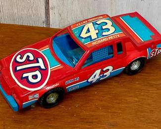 VINTAGE PLASTIC RICHARD PETTY RACE CAR 