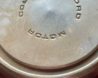 SET/4 VINTAGE FORD HUBCAPS